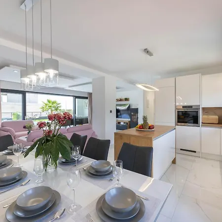 Golden Shine-primosten Villa Primosten