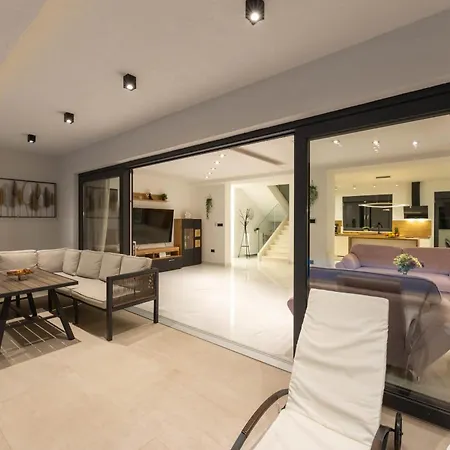 Villa Golden Shine-primosten