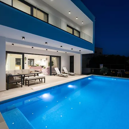 Golden Shine-primosten Villa