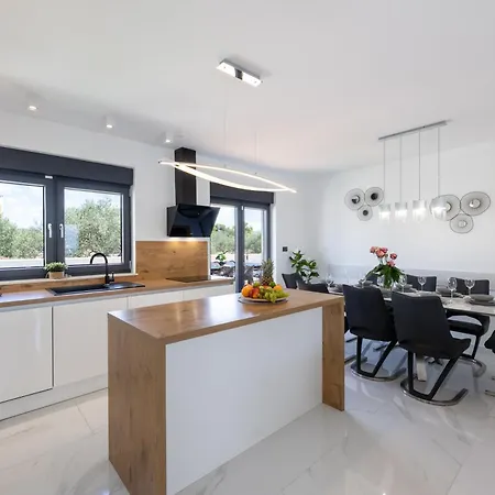 Villa Golden Shine-primosten *